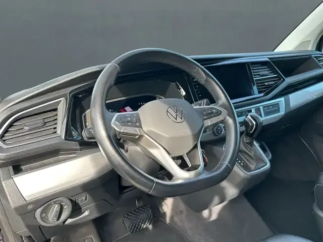 Volkswagen T6.1 Multivan