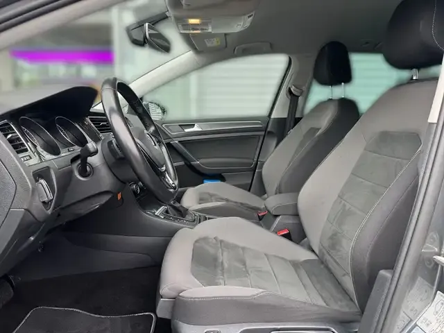 Volkswagen Golf Variant