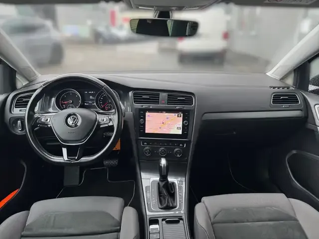 Volkswagen Golf Variant