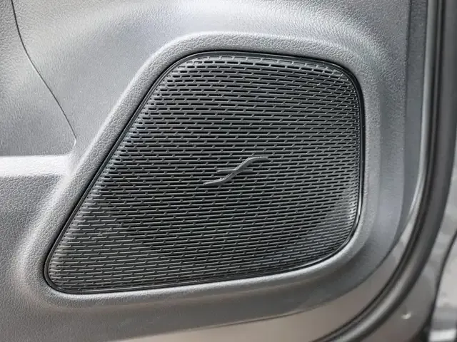 Mercedes-Benz EQB 300