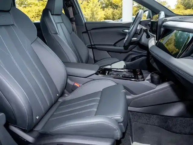 Audi Q6