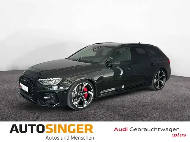 Audi RS4