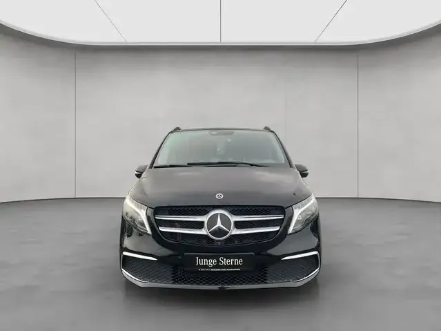 Mercedes-Benz V 250