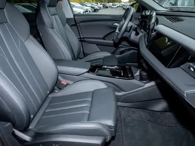 Audi Q6