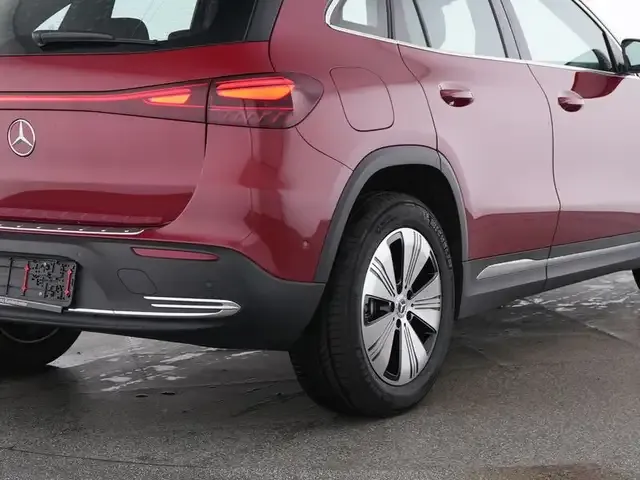 Mercedes-Benz EQA 250