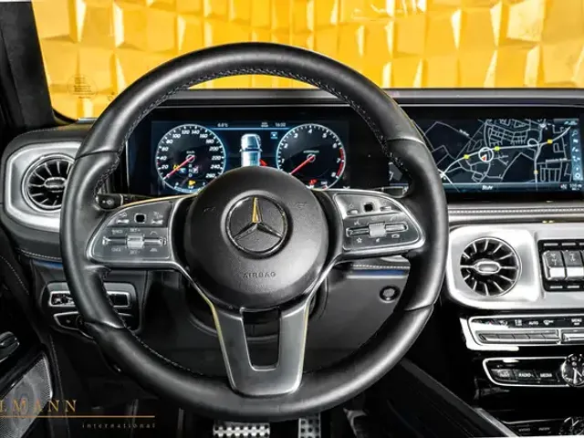 Mercedes-Benz G 500