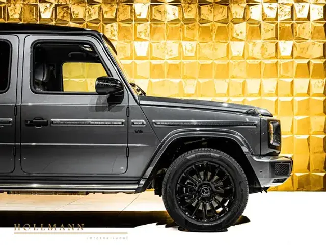 Mercedes-Benz G 500