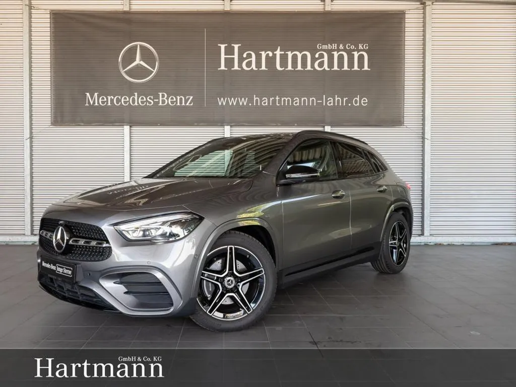 Mercedes-Benz GLA 180