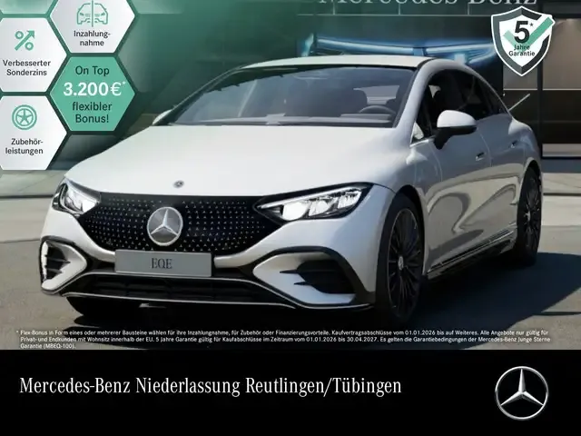 Mercedes-Benz EQE 300