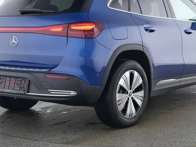 Mercedes-Benz EQA 250
