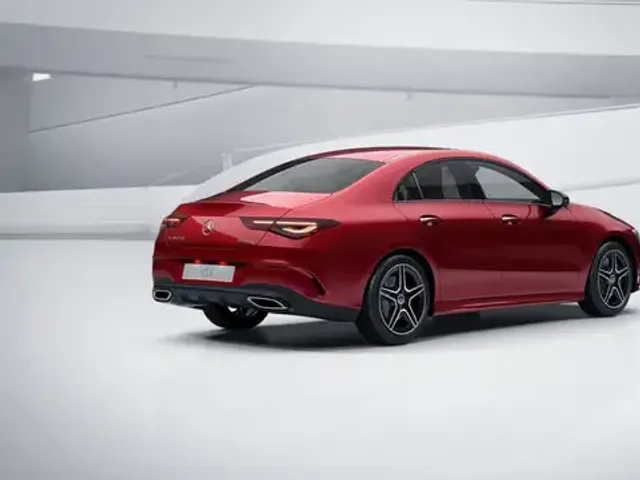 Mercedes-Benz CLA 250