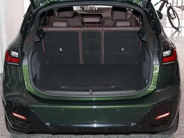 BMW 230