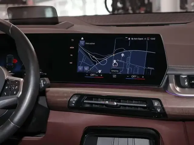 BMW 230