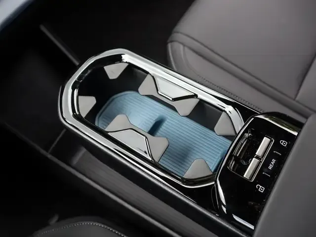 Volvo EX30