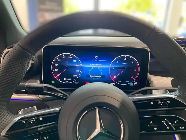 Mercedes-Benz GLC 220