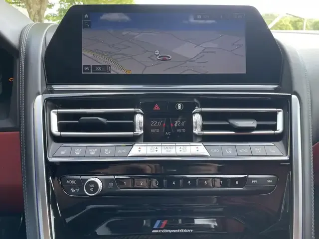 BMW M8