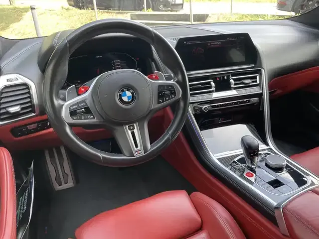 BMW M8