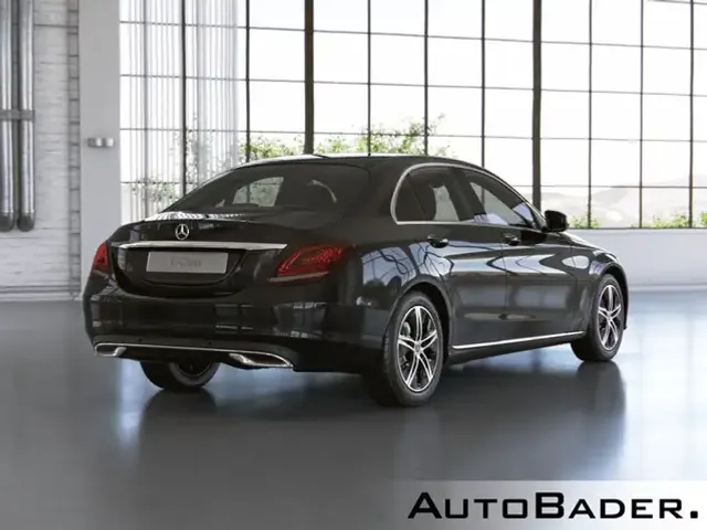 Mercedes-Benz C 180