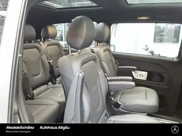 Mercedes-Benz EQV 300