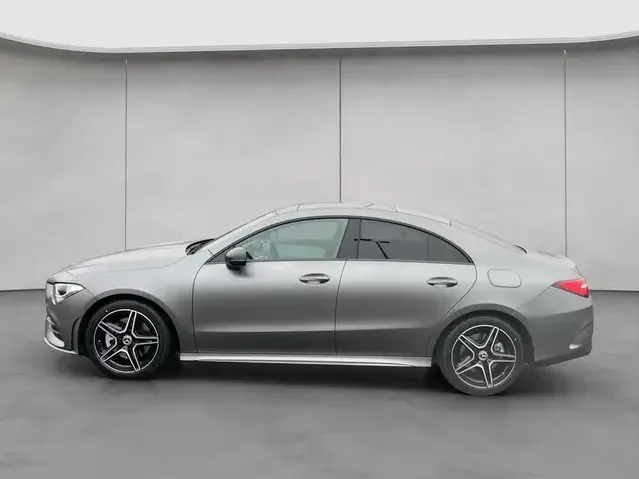 Mercedes-Benz CLA 250