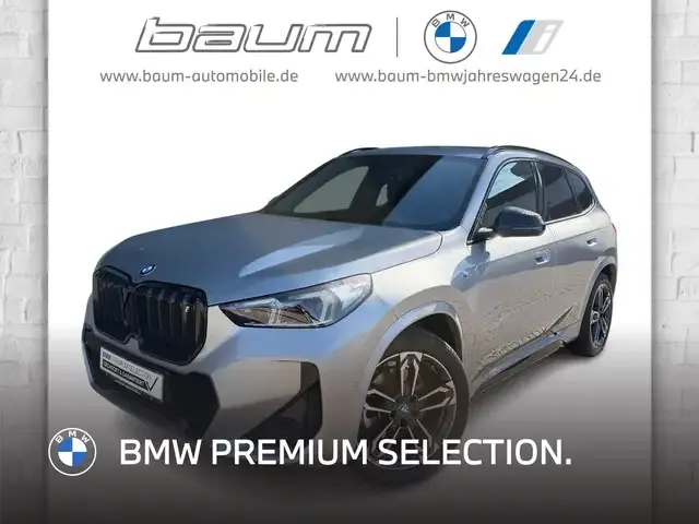 BMW iX1