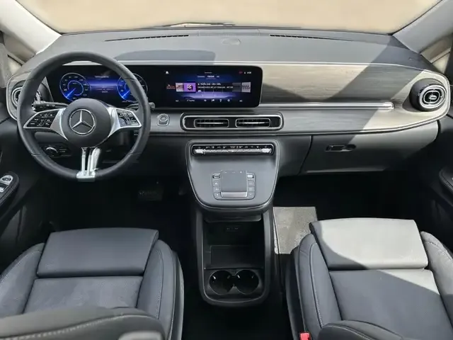 Mercedes-Benz EQV 300