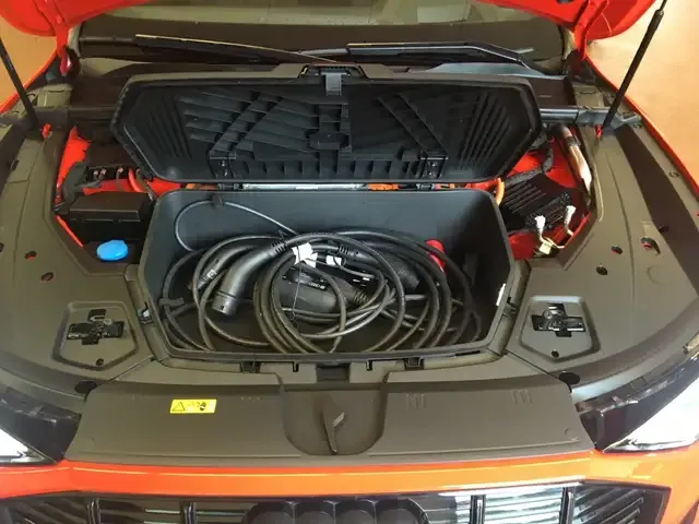 Audi e-tron