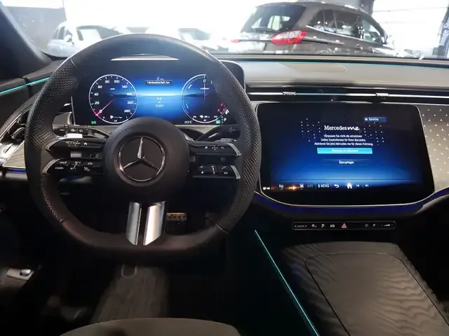 Mercedes-Benz E 300
