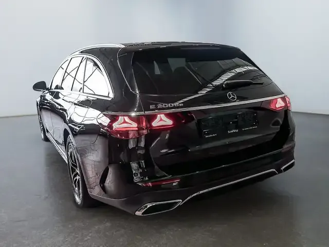 Mercedes-Benz E 300