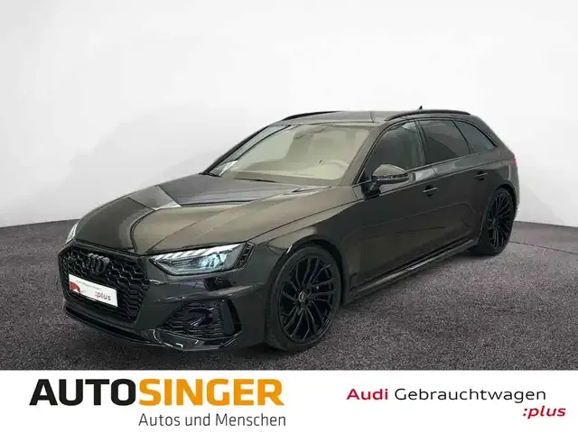 Audi RS4