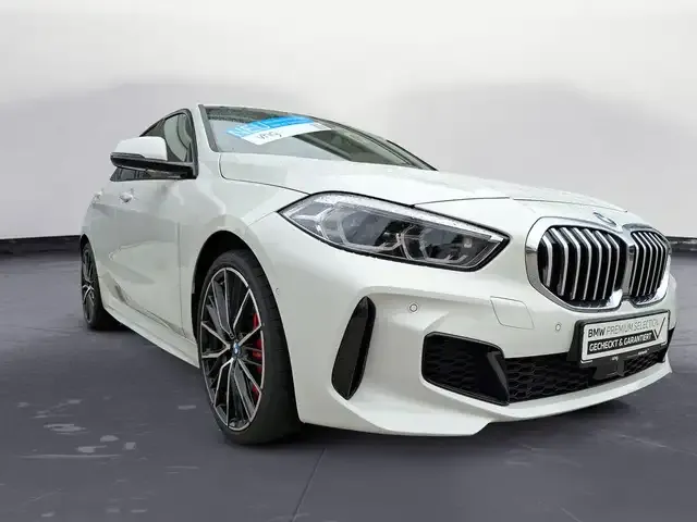 BMW 128