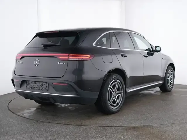 Mercedes-Benz EQC 400