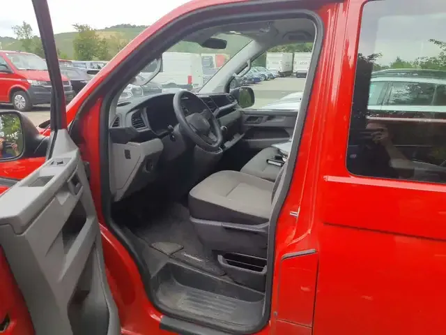 Volkswagen T6.1 Kombi