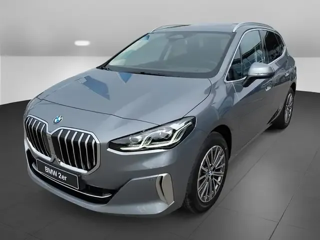 BMW 220