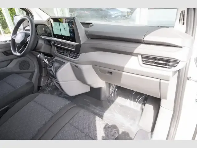 Volkswagen T7 Transporter