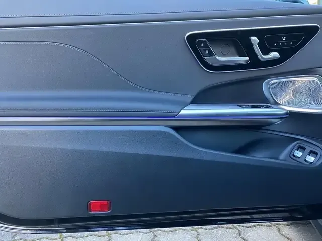 Mercedes-Benz CLE 300