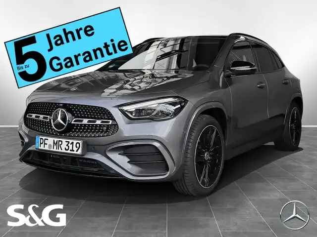 Mercedes-Benz GLA 200
