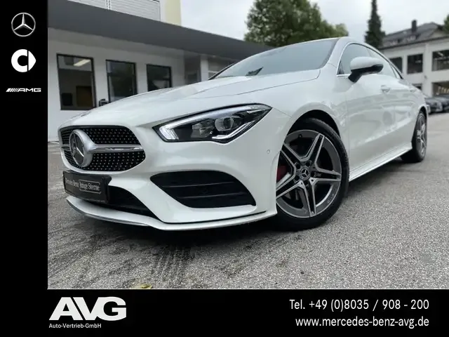Mercedes-Benz CLA 200