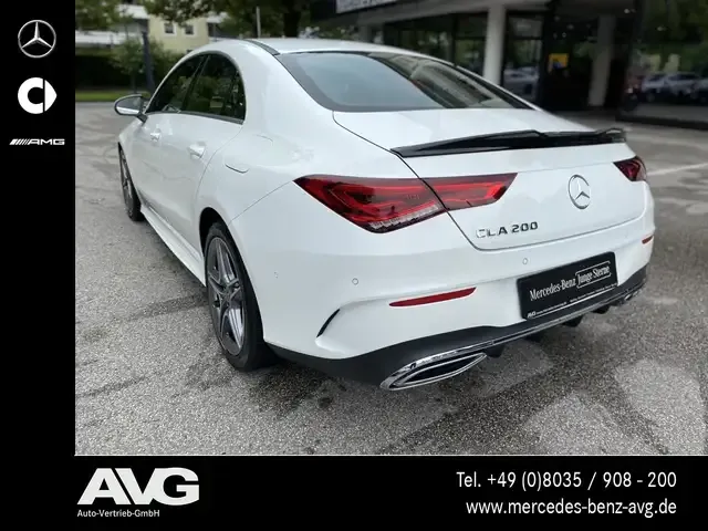 Mercedes-Benz CLA 200