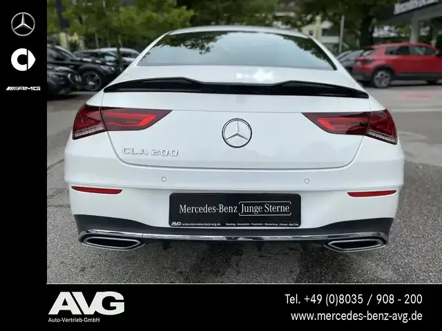 Mercedes-Benz CLA 200