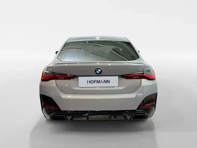 BMW 440