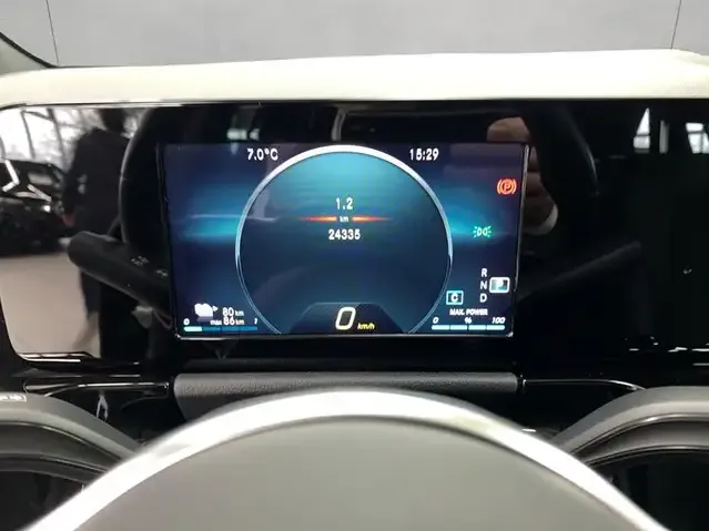 Mercedes-Benz EQA 250