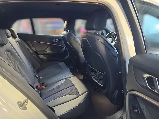 BMW M1