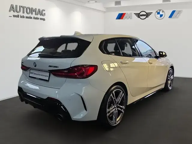 BMW M1