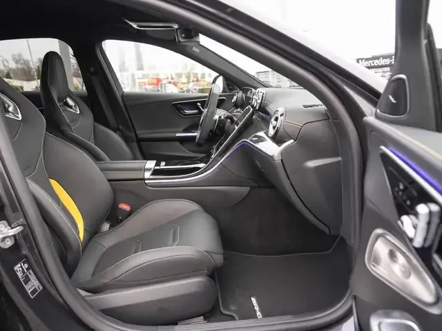 Mercedes-Benz C 63 AMG