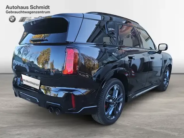 MINI John Cooper Works Countryman