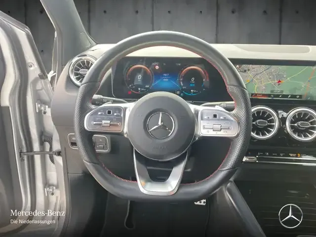 Mercedes-Benz B 250