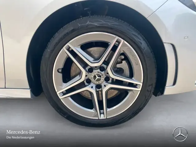 Mercedes-Benz B 250