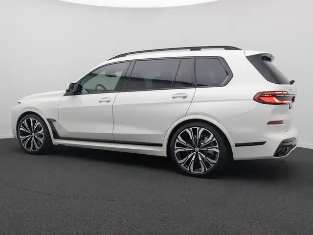 BMW X7 M
