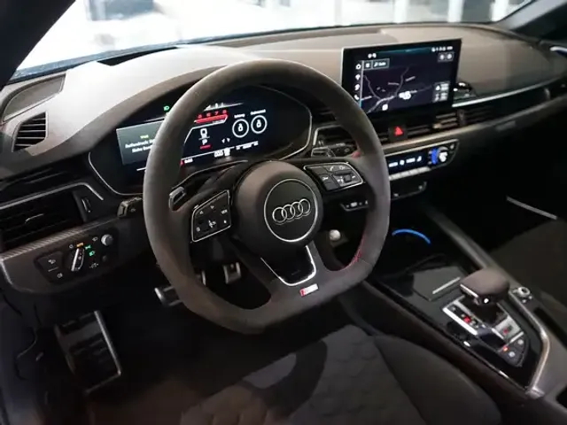 Audi RS4